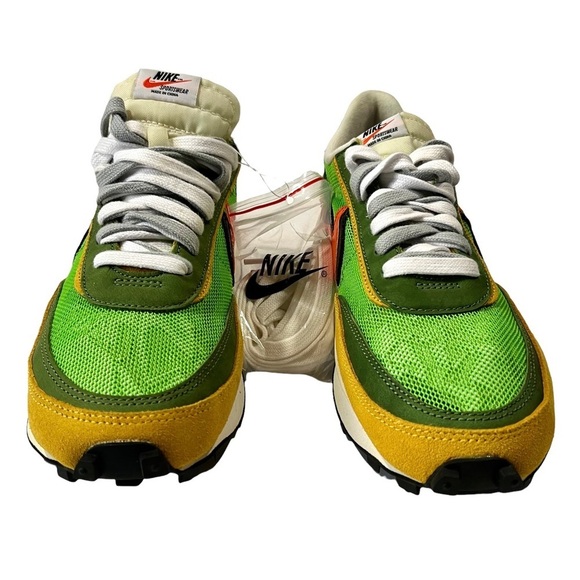 NIKE x SACAI LdWaffle Green Gusto sneakers - Picture 4 of 11